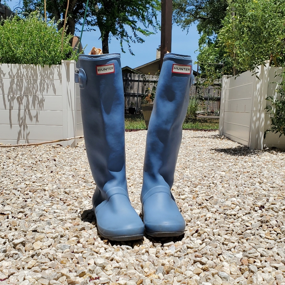 Tall packable light blue Hunter rain boots